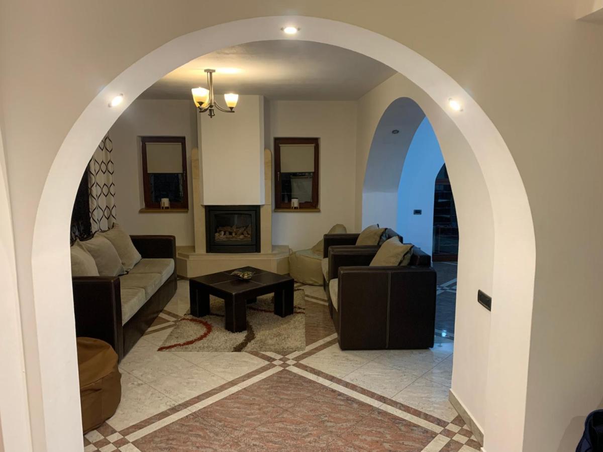Villa Casa Cristian Sinaia Esterno foto